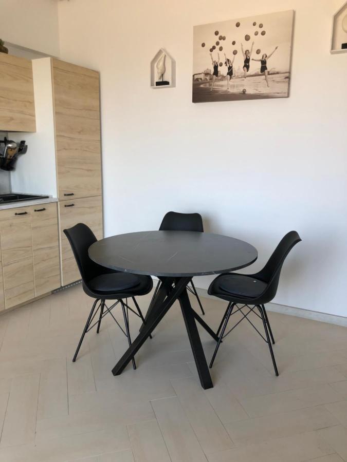 Aa Studio Tomis Villa Năvodari Buitenkant foto